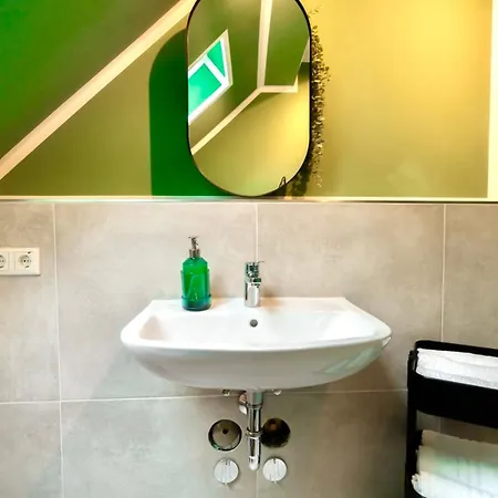 Zeche Ewald & Bonicacius - Hochwertige Ruhrgebiets-apartments, Netflix Daire Essen