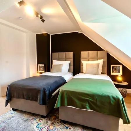 Zeche Ewald & Bonicacius - Hochwertige Ruhrgebiets-apartments, Netflix Apartment Essen