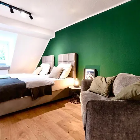 Zeche Ewald & Bonicacius - Hochwertige Ruhrgebiets-apartments, Netflix Apartment Essen