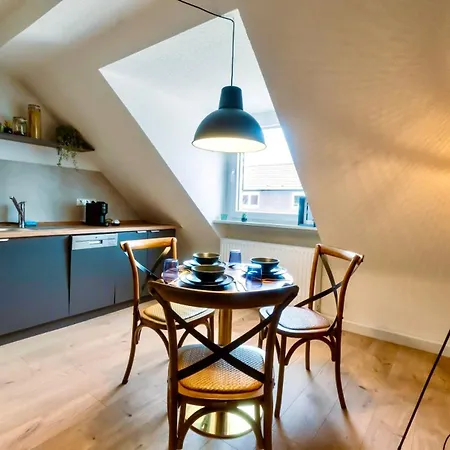 Zeche Ewald & Bonicacius - Hochwertige Ruhrgebiets-apartments, Netflix Essen