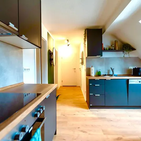 Zeche Ewald & Bonicacius - Hochwertige Ruhrgebiets-apartments, Netflix Apartment Essen
