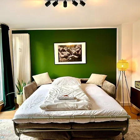 Zeche Ewald & Bonicacius - Hochwertige Ruhrgebiets-apartments, Netflix Apartment Essen