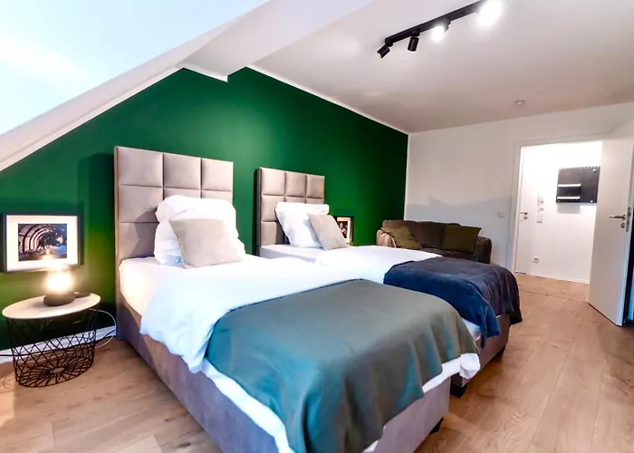 Zeche Bonicacius - Hochwertig, Stylisch, Netflix * 에센